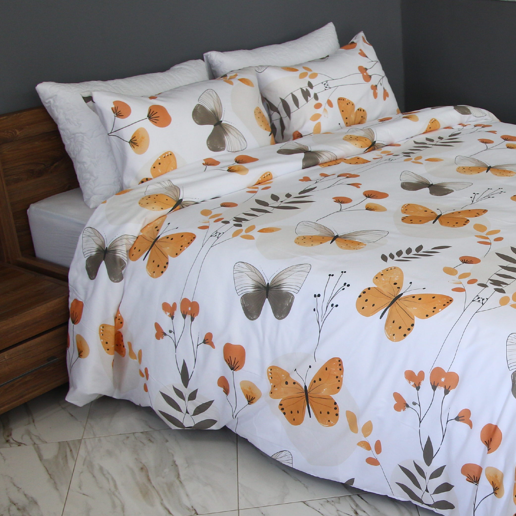 Housse de Couette "Papillons Dorés" – Spring Butterfly 2025 🦋