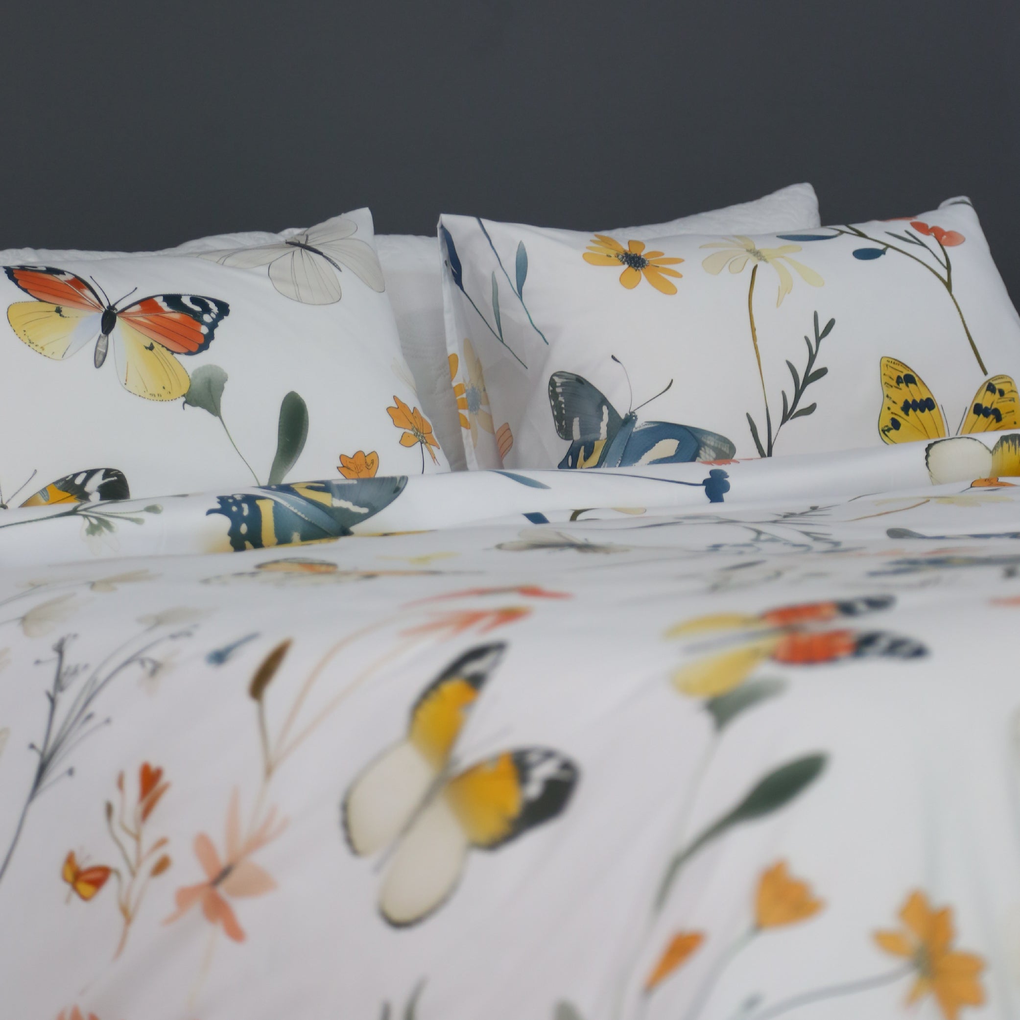 Housse de Couette "Papillons & Fleurs" – Spring Butterfly 2025 🦋