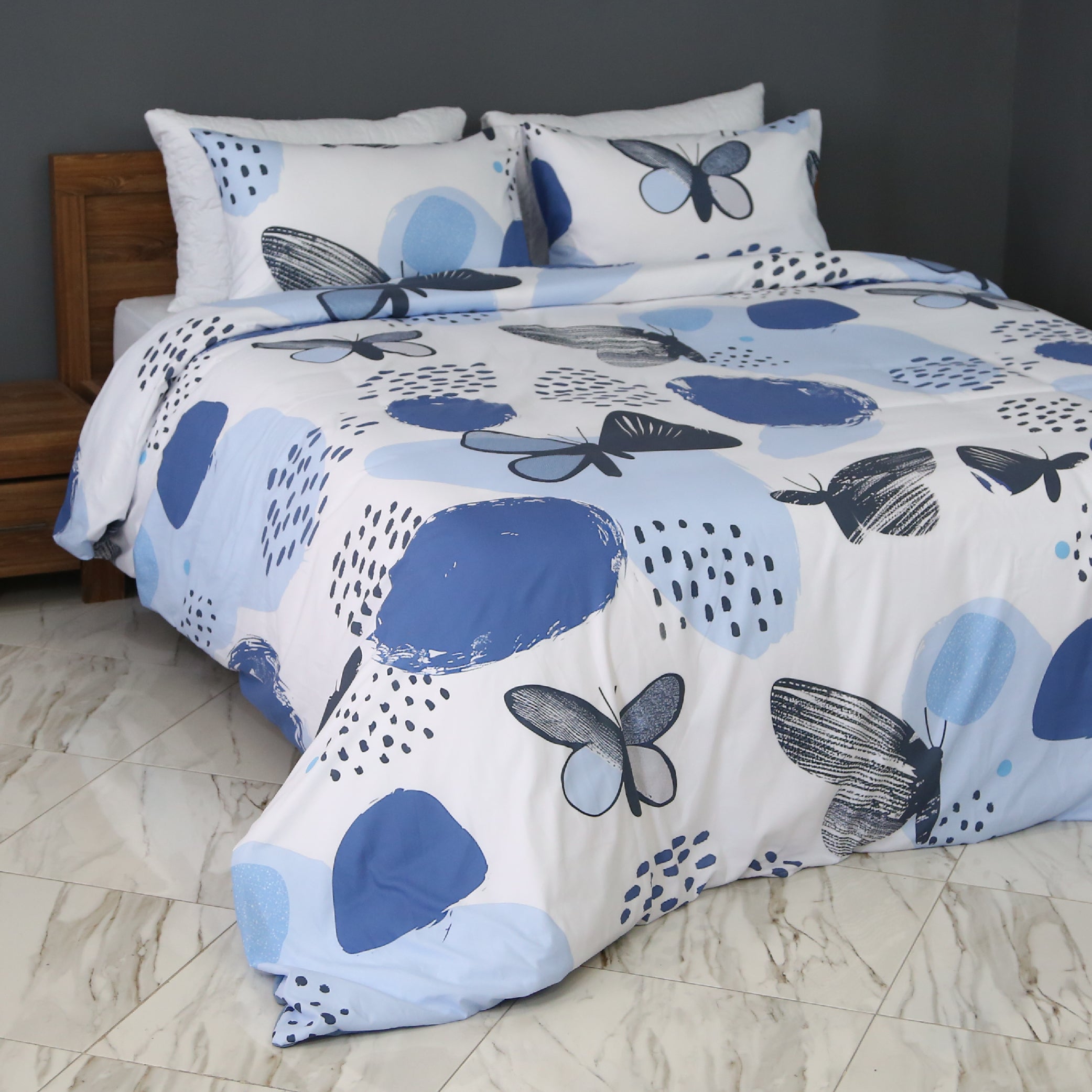 Housse de Couette Double Face Nuit Moderne – Summer Butterfly / Un été, deux ambiances.