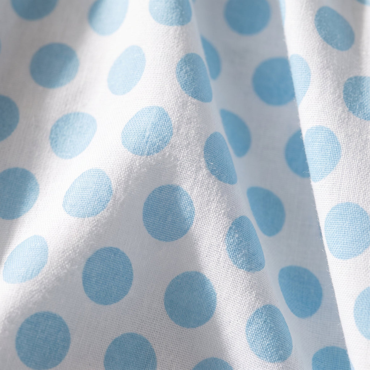 Set draps bébé Bleu Serenity (drap-housse ) vue 3 - Dwirty