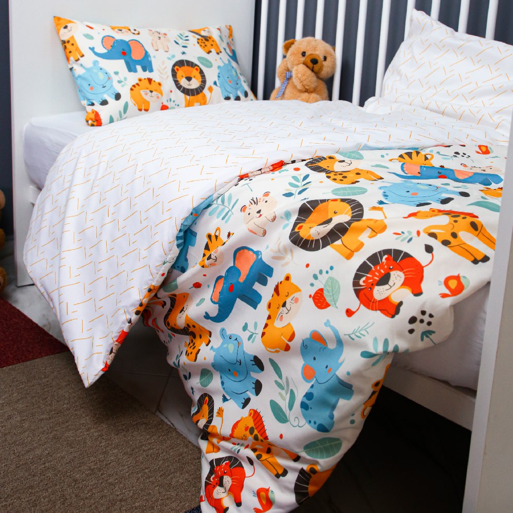 🍄 Housse de Couette Bébé Premium Double Face "Jungle Joyeuse" (Housse -115x130cm- + 1 TO -30x50 cm-) - Un Luxe pour Votre Bébé 🍄// Collection 'Berçeaux de Rêves' ! ✨
