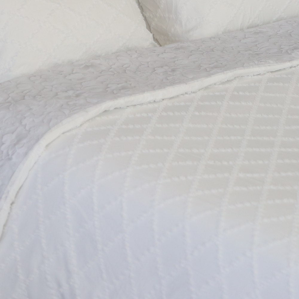Housse de Couette Double Face Jacquard Diamond Blanc – Élégance & Douceur  // Collection Spéciale Mariage