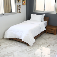 Couette Blanche en Microfibre Kasbah – Antiallergique & Douce  // Le confort idéal pour la mi-saison C°++