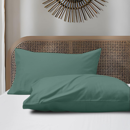 2 Taies d'oreiller Uni Vert Foncé Doux & Antiallergique 50x70cm