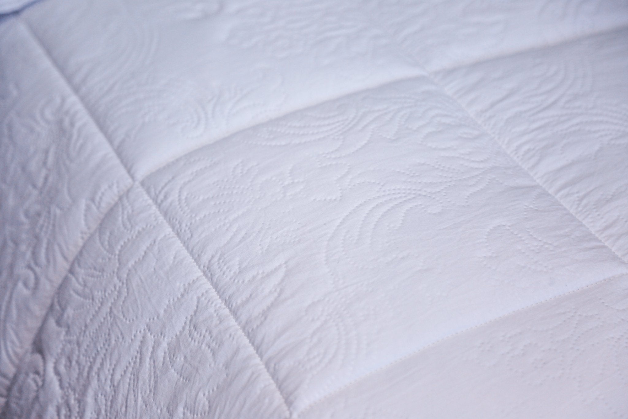 Couette Blanche Iberia (PREMIUM) // Chaude C°+++ & Antiallérgique - Couette Blanche Dwirty Maroc