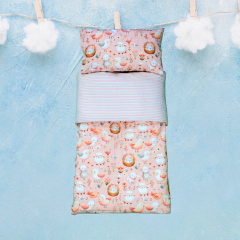 🍄 Housse de Couette Bébé Premium Double Face "Complices Fleuris" (Housse - 115x130cm - + 1 TO - 30x50 cm - ) - Un Luxe pour Votre Bébé 🍄// Collection 'Berçeaux de Rêves' ! - Couette & Housse de Couette Dwirty Maroc