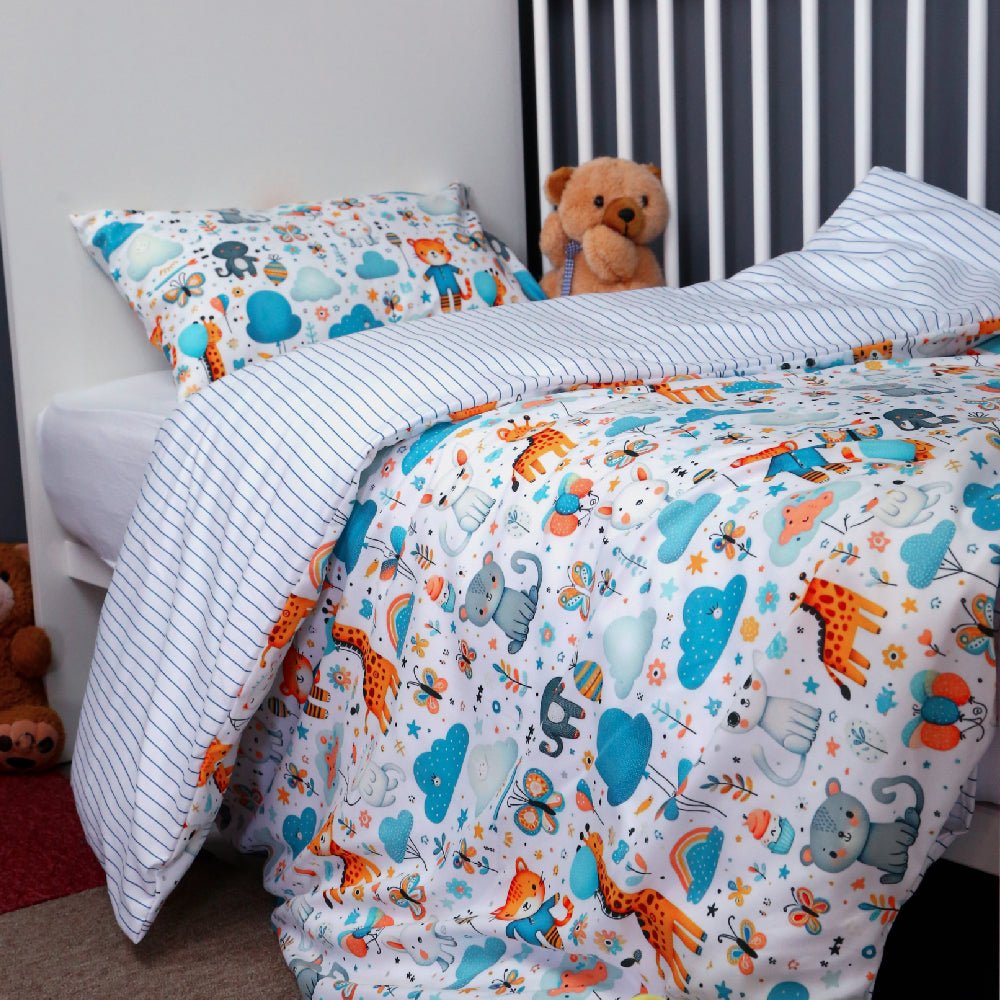 🍄 Housse de Couette Bébé Premium Double Face "Jungle en Fête" (Housse - 115x130cm - + 1 TO - 30x50 cm - ) - Un Luxe pour Votre Bébé 🍄// Collection 'Berçeaux de Rêves' ! ✨ - Couette & Housse de Couette Dwirty Maroc