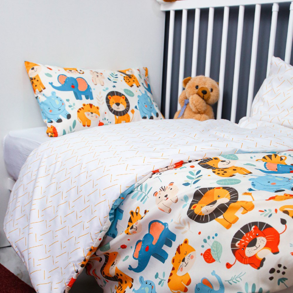 🍄 Housse de Couette Bébé Premium Double Face "Jungle Joyeuse" (Housse - 115x130cm - + 1 TO - 30x50 cm - ) - Un Luxe pour Votre Bébé 🍄// Collection 'Berçeaux de Rêves' ! ✨ - Couette & Housse de Couette Dwirty Maroc