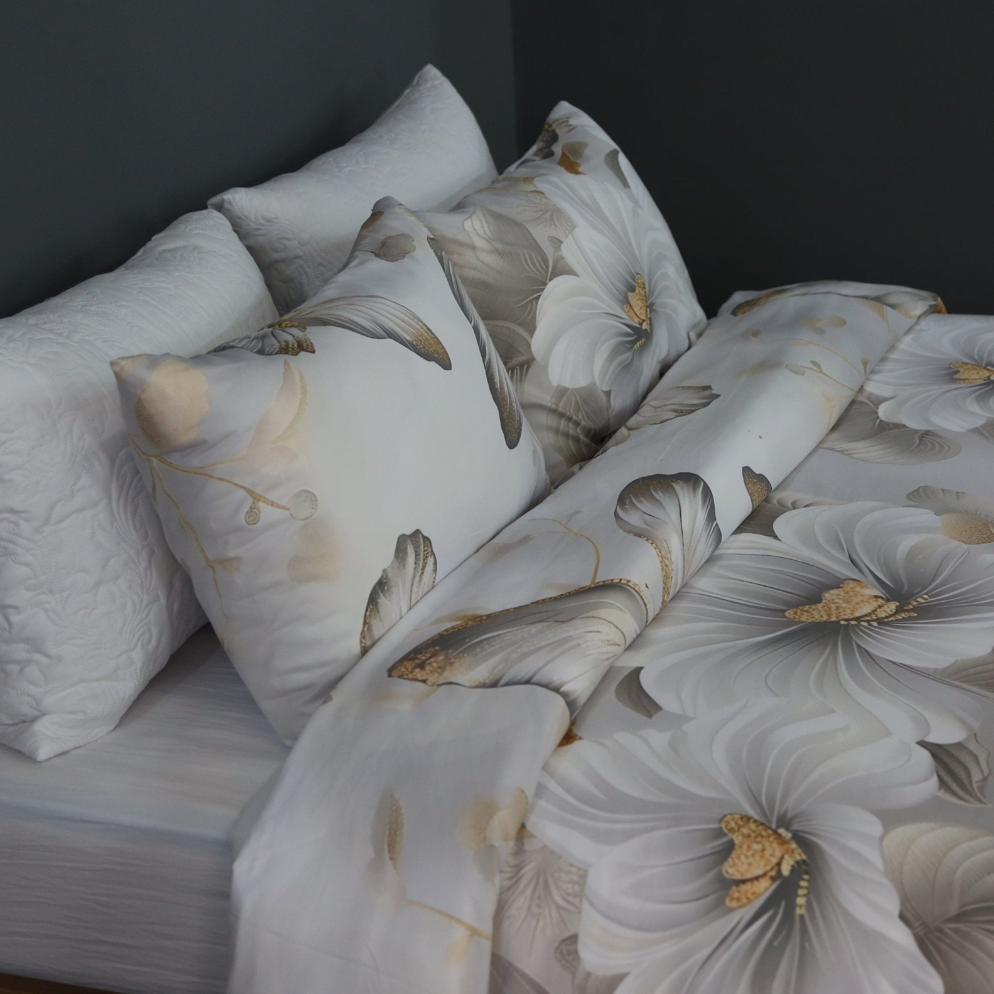 Housse de Couette Double Face Papillon de Lune – Summer Butterfly / Un été, deux ambiances. - Couette & Housse de Couette Dwirty Maroc