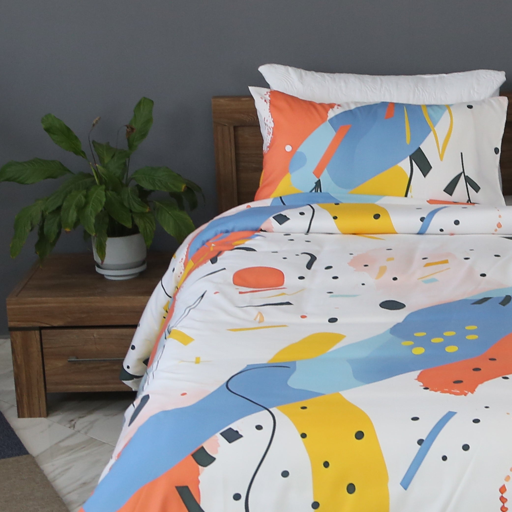 Housse de Couette Double Face "Palette en Liberté"  -Doux & Antiallergique - + Taie d'oreiller Offert