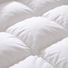 Couette blanche Malabata C+++ + oreiller offert