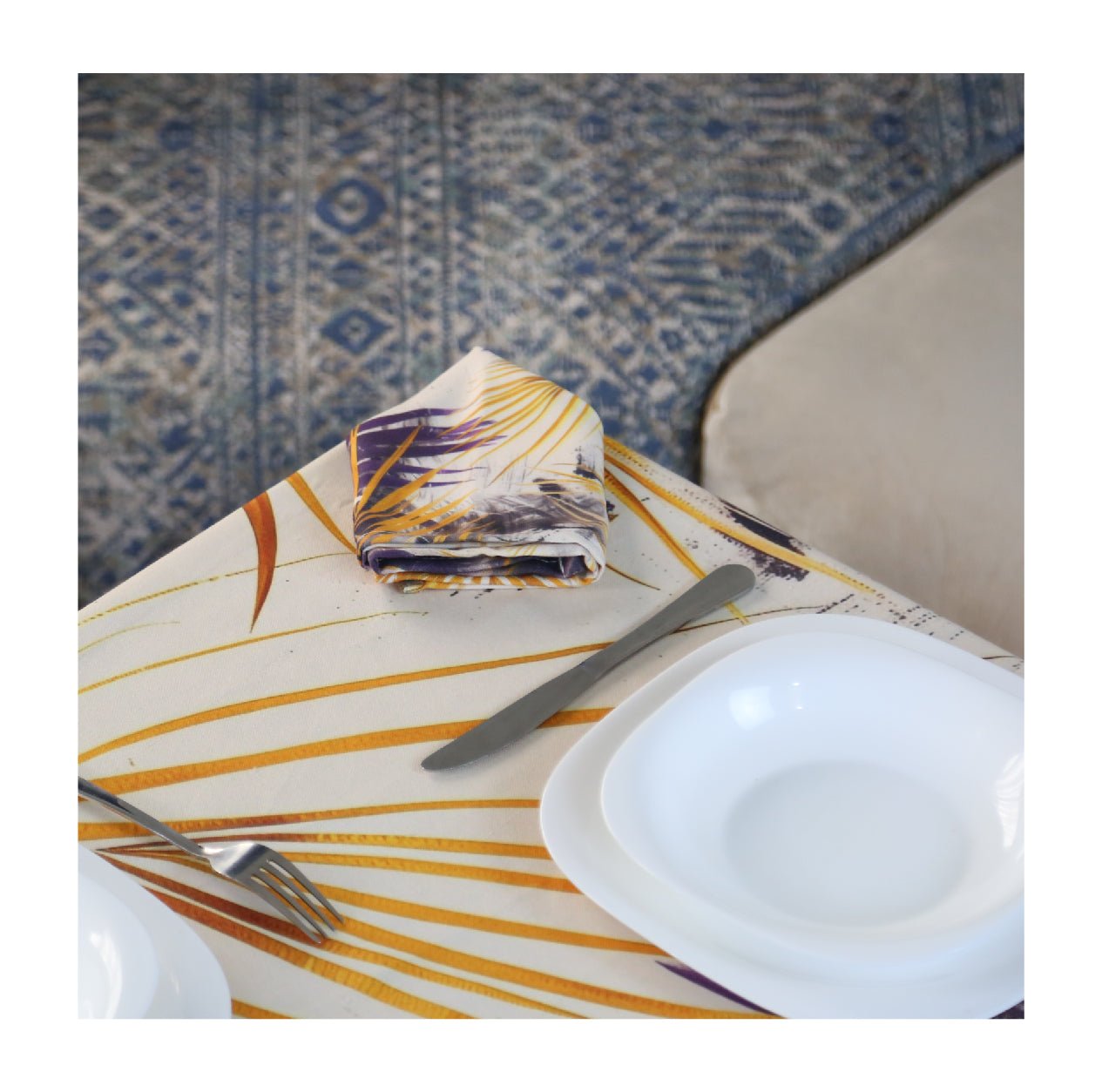 Nappe de Table "Reflets Exotiques" – Collection ÉLÉGANCE MODERNE - Nappe de Table Dwirty Maroc