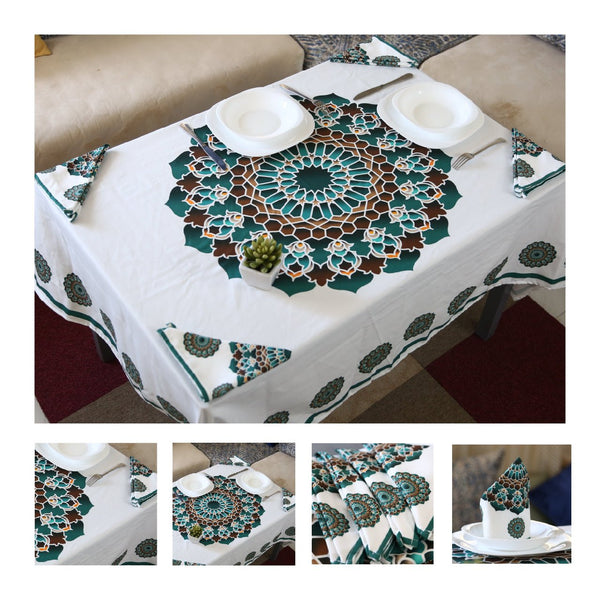 Nappe Élégante pour une Table Festive 🌿 "Harmonie arabesque" - Nappe de Table Dwirty Maroc