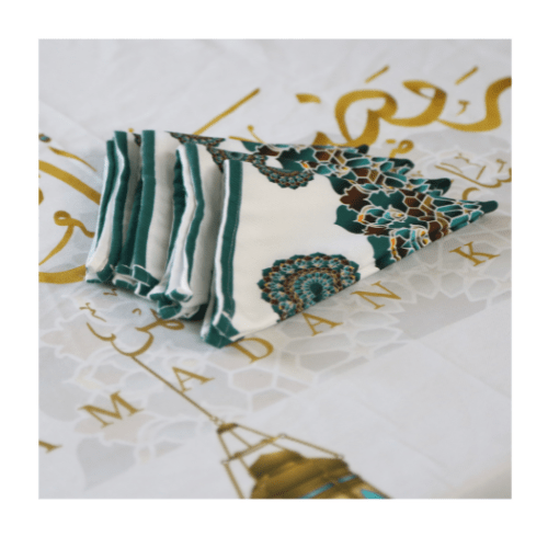 Nappe Élégante pour une Table Festive 🌿 Nappe de Table "Harmonie du Ramadan"🌿 - Nappe de Table Dwirty Maroc