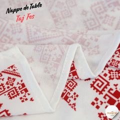 Nappe "Taj Fès" de la Collection "Touches de Fès Luxueuses" - Rouge - Nappe de Table Dwirty Maroc