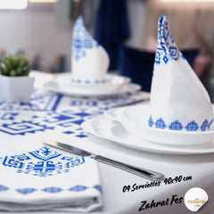 Nappe "Zahrat Fès" de la Collection "Touches de Fès Luxueuses" - Bleu - Nappe de Table Dwirty Maroc