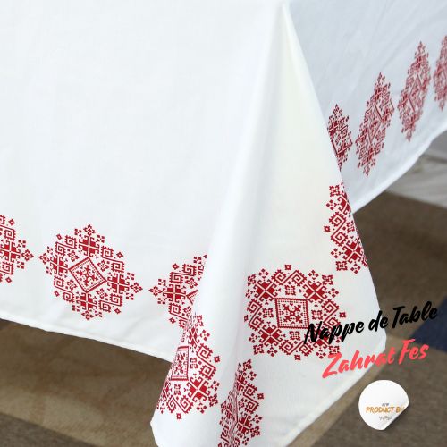 Nappe "Zahrat Fès" de la Collection "Touches de Fès Luxueuses" - Rouge - Nappe de Table Dwirty Maroc