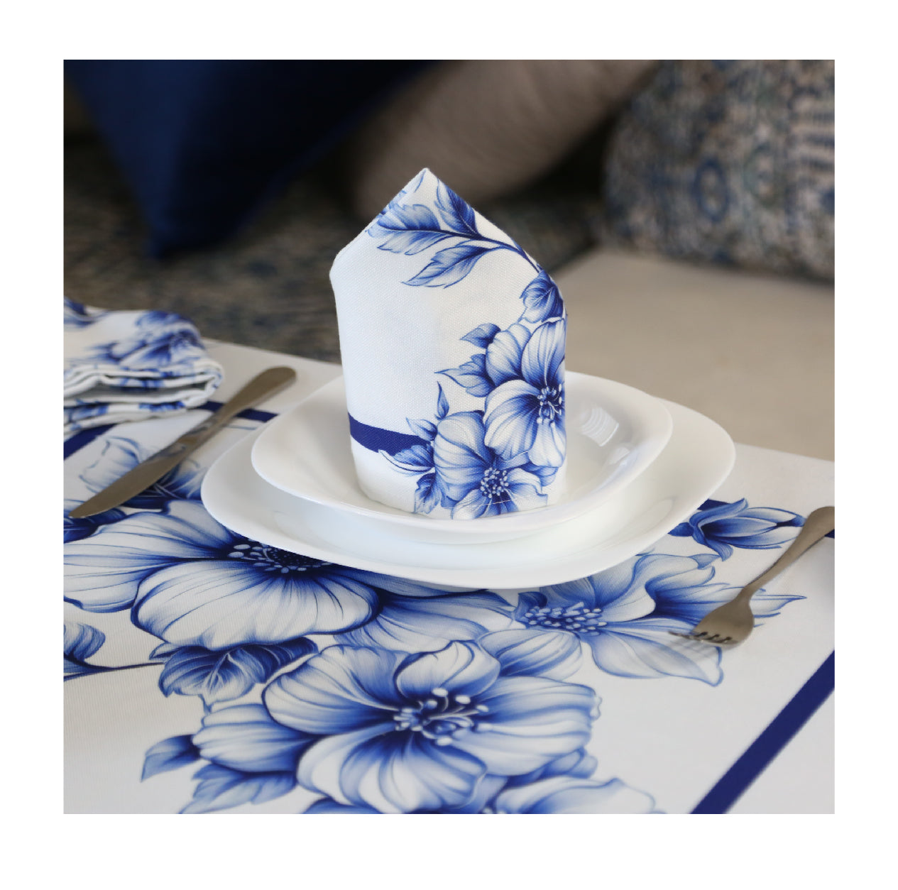 Nappe de Table Nuit Perlé – Collection ÉLÉGANCE MODERNE ✨