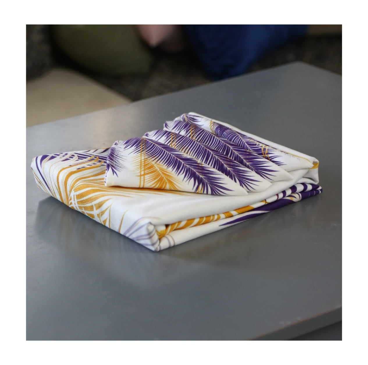 Nappe de Table "Éclat Tropical" – Collection ÉLÉGANCE MODERNE